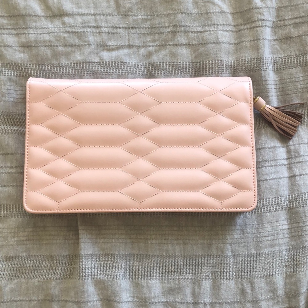 NWOT Wolf travel jewelry case